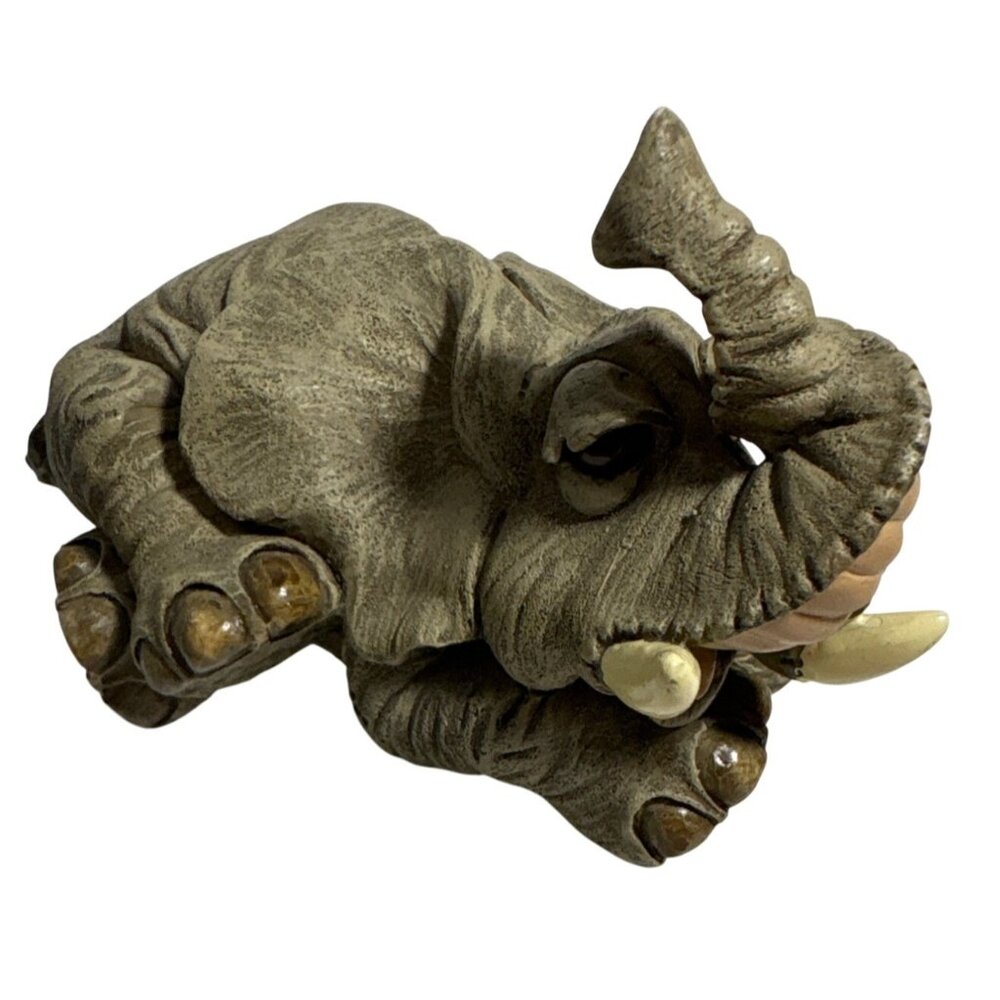 Sealmark Elephant Figurine Whimsical Collectible Unique Gift 1998 5" x 3"